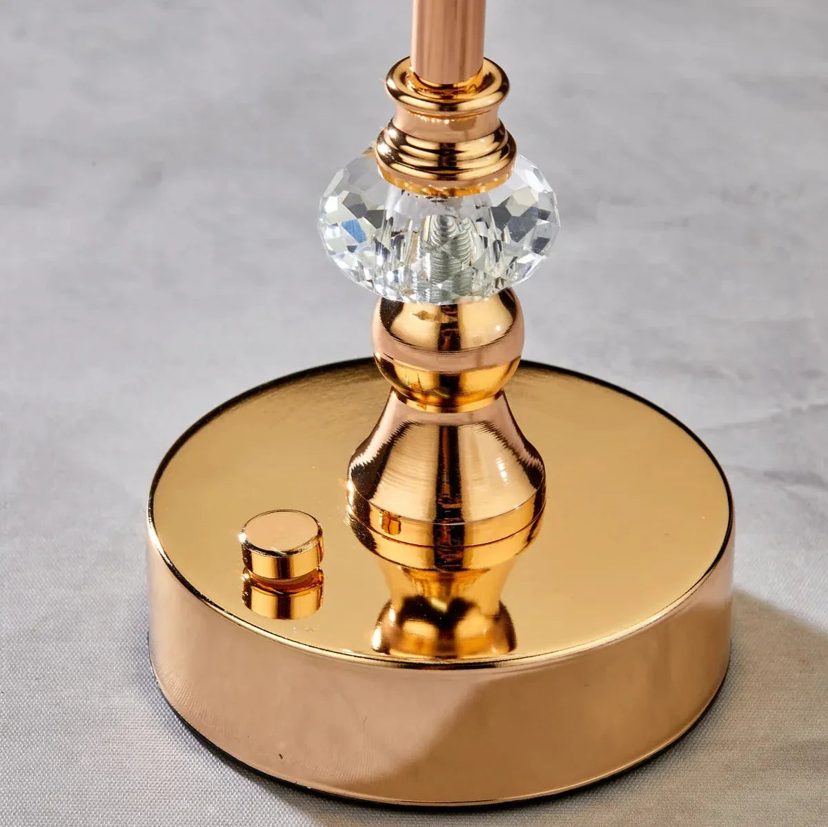 Lampe de Table en Cristal, Éclairage Élégant et Raffiné