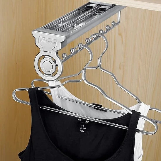 Cintre rétractable extractible pour garde-robe