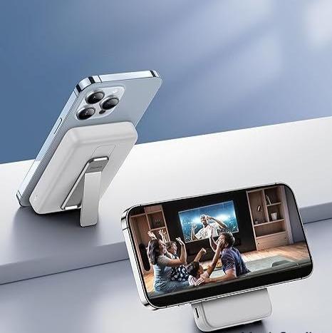 Batterie Externe Magnétique avec Support Pliable et Câble USB-C