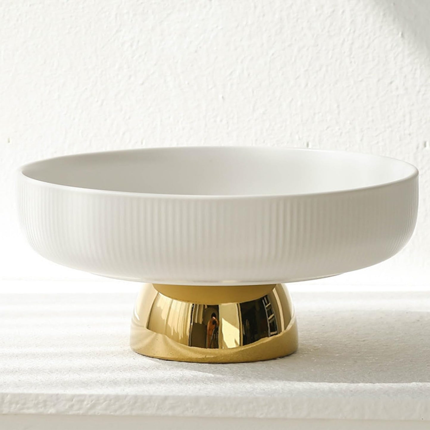 Assiette à Pieds Hauts en Céramique