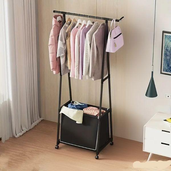 Portant à vêtements avec grand sac de rangement amovible
