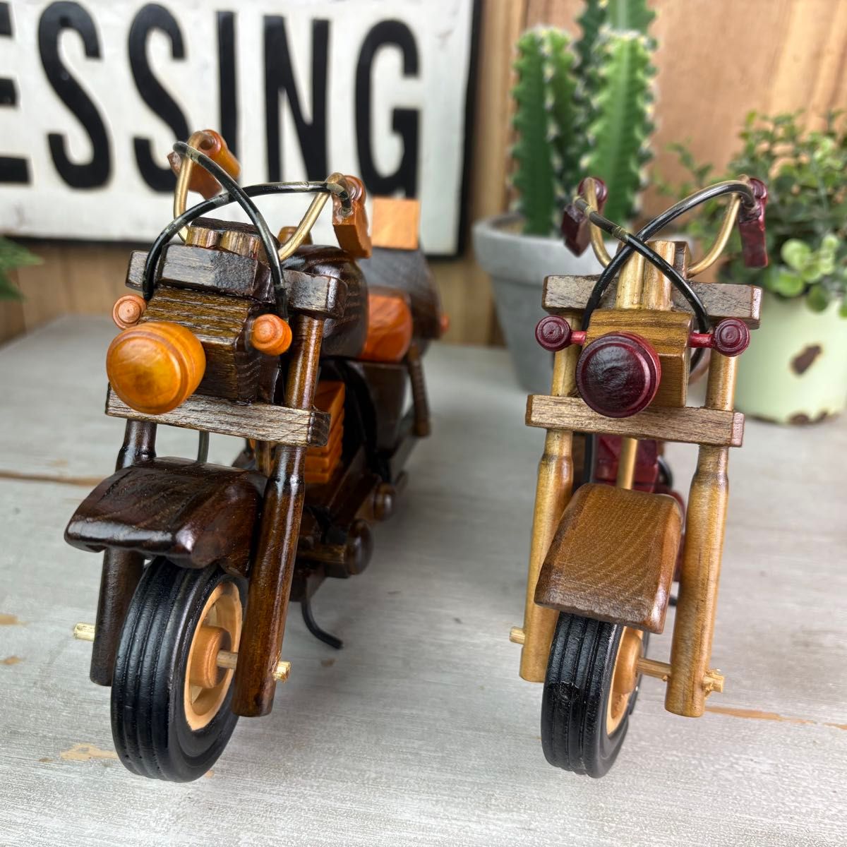 Maquette Moto en Bois Vintage Décoration et Cadeau Unique