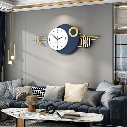 Horloge murale haut de gamme simple