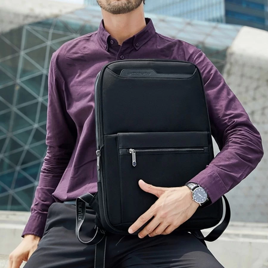 Un sac à dos intelligent qui donne un look époustouflant et ajoute de l'élégance à votre look.