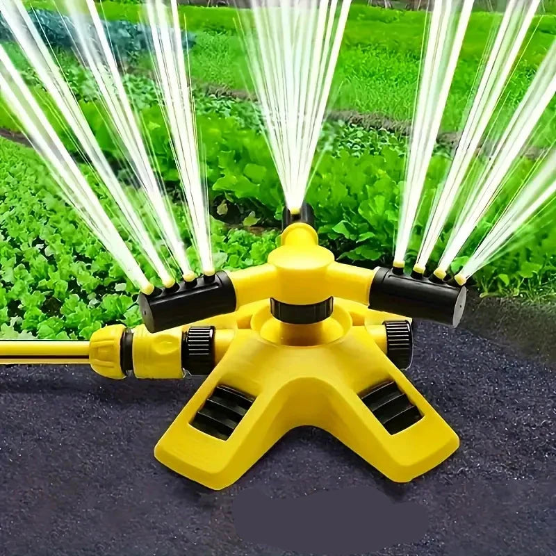 Système d'irrigation par aspersion de jardin, outil automatique jaune .