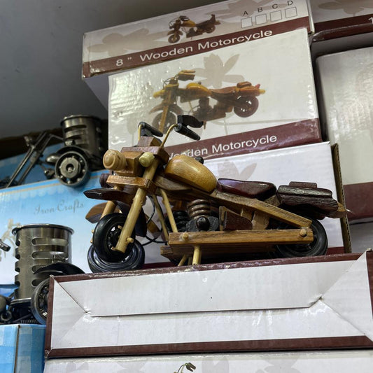 Maquette Moto en Bois Vintage Décoration et Cadeau Unique