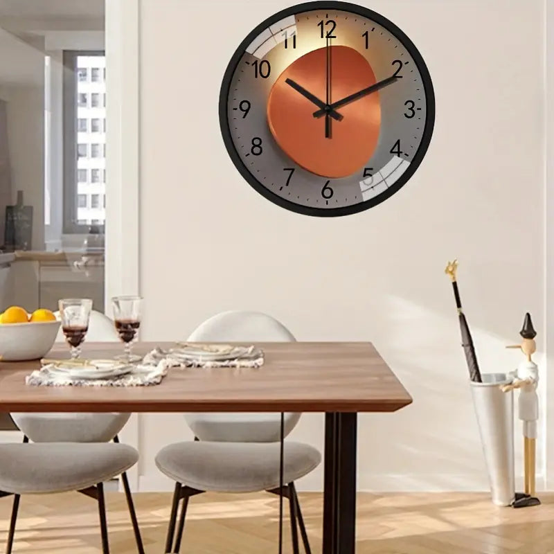 Horloge de maison à la mode