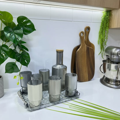 Service à eau en verre doré