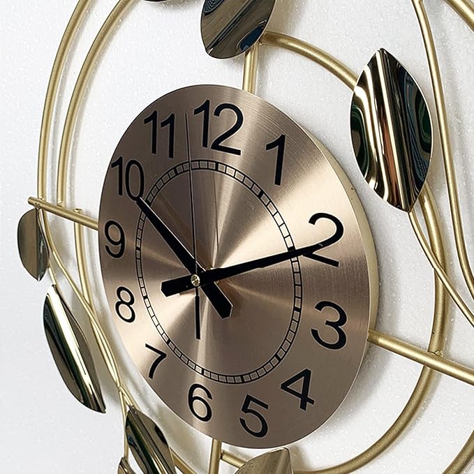 Grande horloge murale en métal 3D