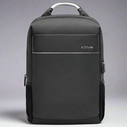 Sac à Dos de Voyage Résistant à l'Eau avec Port USB et Compartiment Laptop 16”