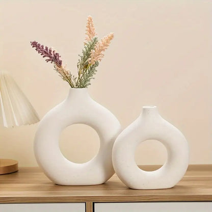 Vases en Céramique Élégants avec Design Étroit