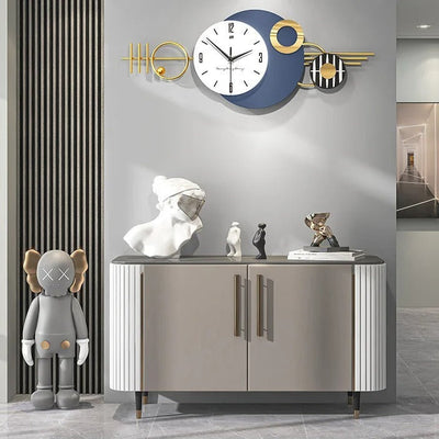 Horloge murale haut de gamme simple