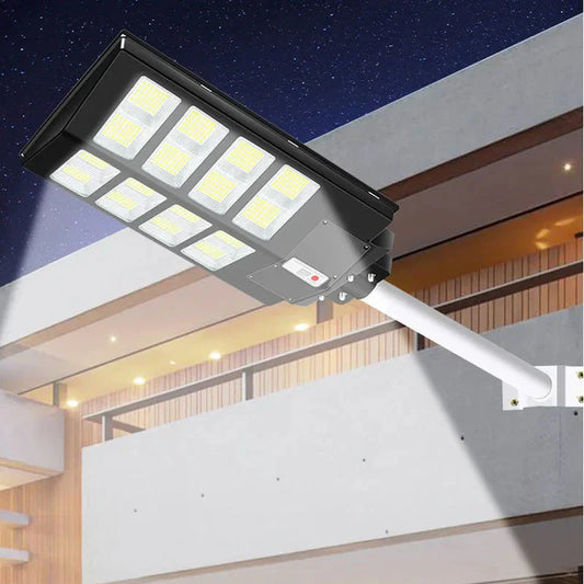 Lampe d'extérieur à LED solaire