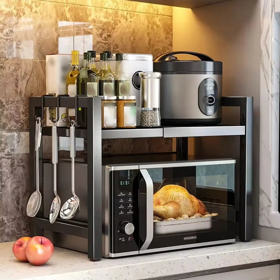 Étagère de rangement rétractable pour micro-ondes.