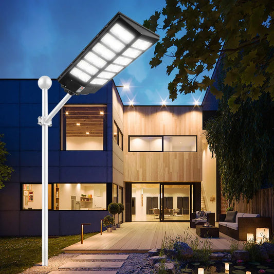 Lampe d'extérieur à LED solaire