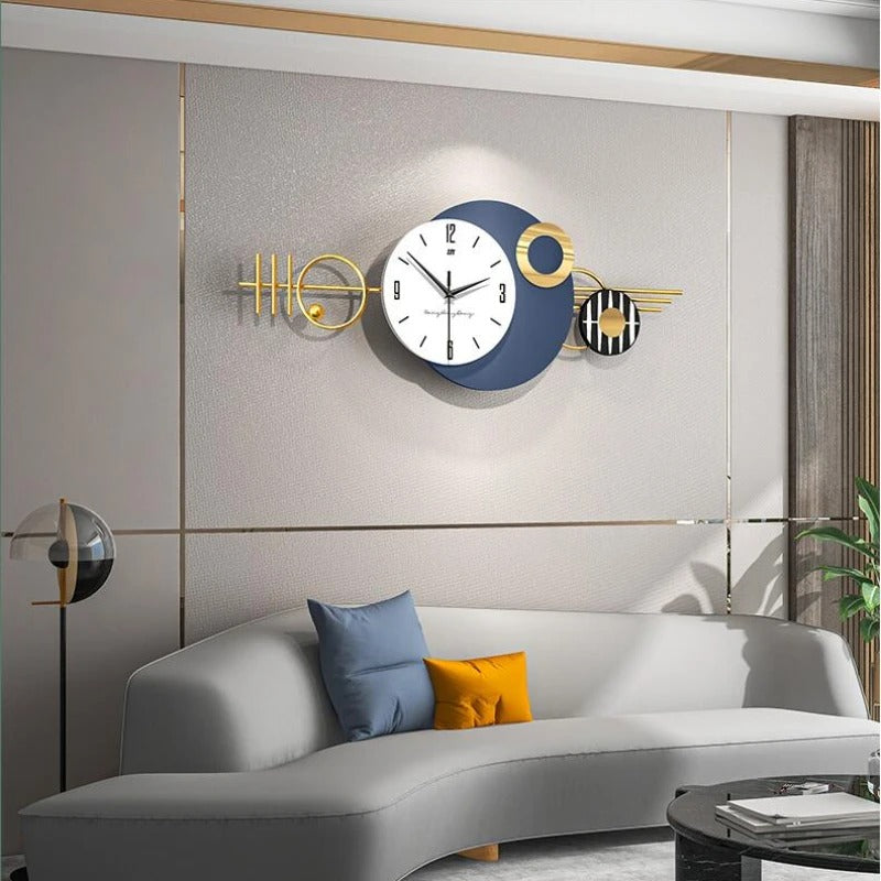 Horloge murale haut de gamme simple