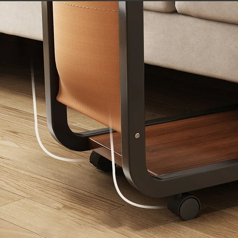 Table d'appoint en forme de C