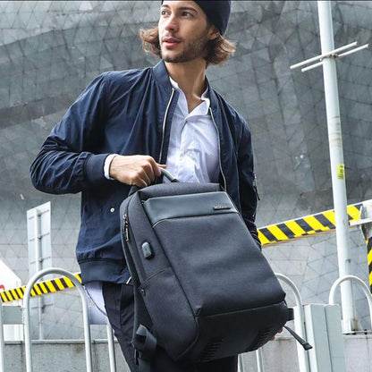 Sac à Dos de Voyage Résistant à l'Eau avec Port USB et Compartiment Laptop 16”